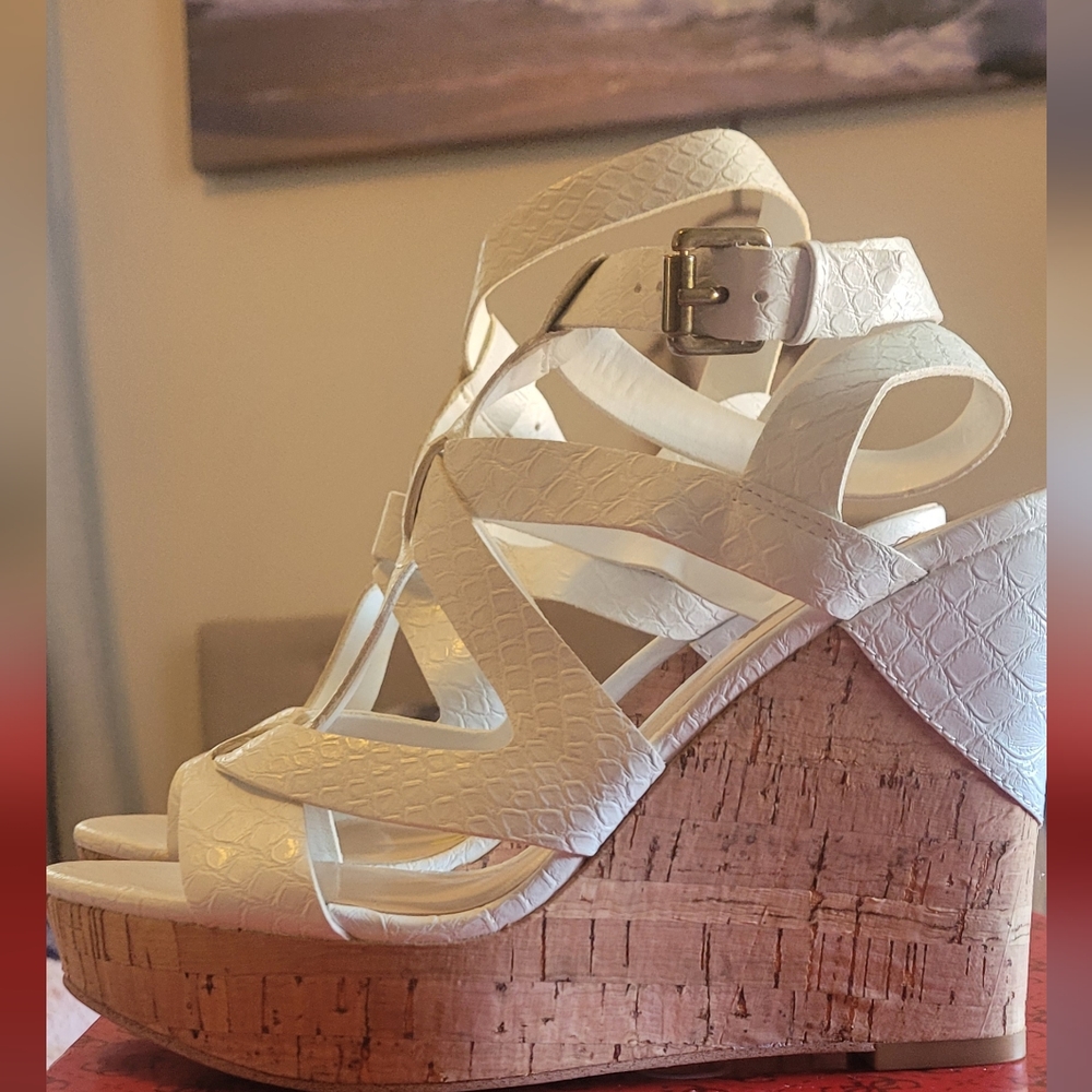 Guess wedge scrappy sexy sandals